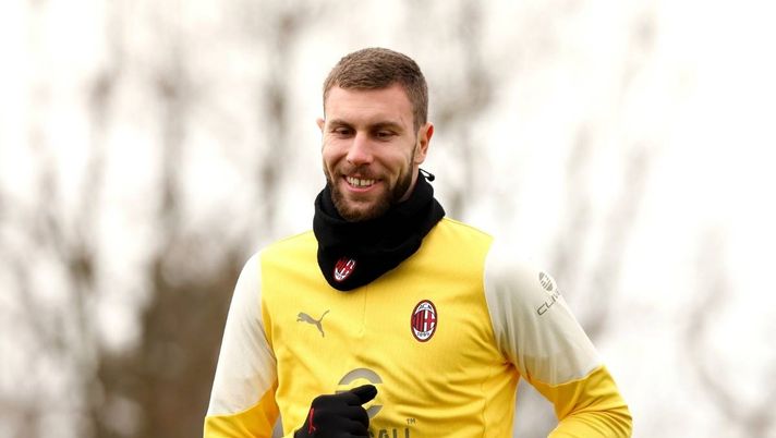 Lavoro personalizzato per Pavlovic a Milanello | AC Milan News (Getty Images) Milan, lavoro personalizzato per Pavlovic: le ultime notizie da Milanello