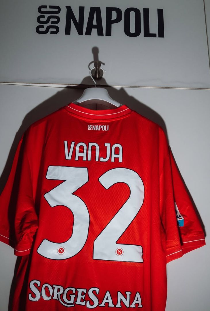 Napoli-Juventus, spogliatoio carico per il big match: la scelta sulla maglia GALLERY - immagine 2