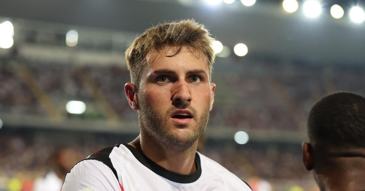 Gimenez resta al Milan: ecco la conferma dell’agente sui social Gimenez resta al Milan: ecco la conferma dell’agente sui social