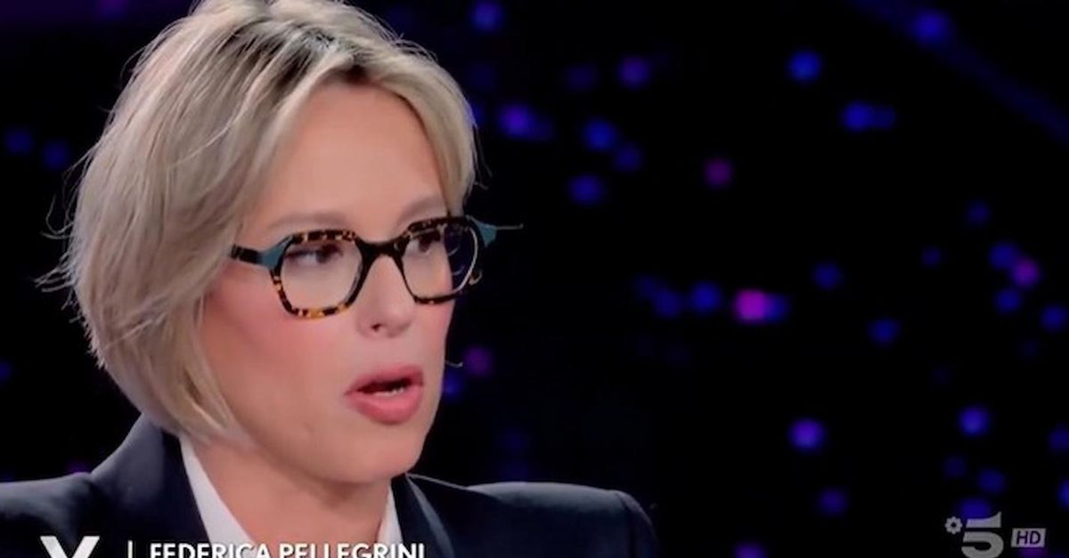 Pellegrini replica a Magnini: “Se sto sei anni con una persona è storia importante. Alti e bassi ma…” Pellegrini replica a Magnini: “Se sto sei anni con una persona è storia importante. Alti e bassi ma…”