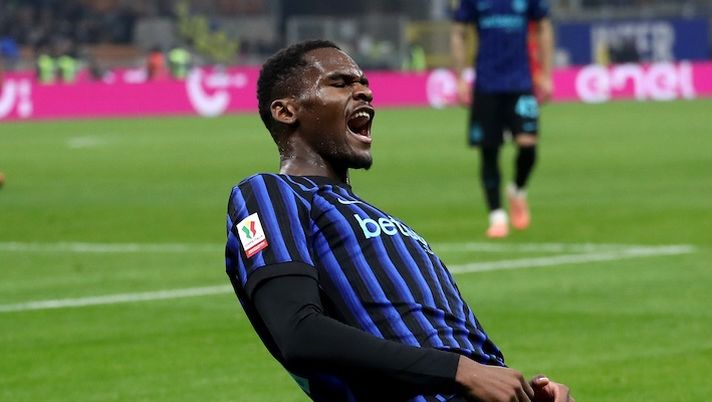 MILAN, ITALY - DECEMBER 03: Ange-Yoan Bonny of FC Internazionale Milano celebrates scoring his team's fifth goal during the Coppa Italia round of 16 match between FC Internazionale and Venezia FC at San Siro Stadium on December 03, 2025 in Milan, Italy. (Photo by Marco Luzzani/Getty Images) Bonny: “Felice per gol e vittoria. Diouf? Inizio non facile, ora sta dimostrando che…” - immagine 1