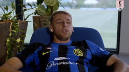 VIDEO Inter-Milan, Frattesi e il siparietto con Verdone: “Carlo, c’è il derby!”