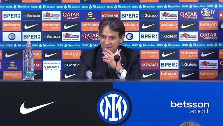 Inzaghi ride alla domanda su Conte e piazza la risposta bruciante - immagine 1