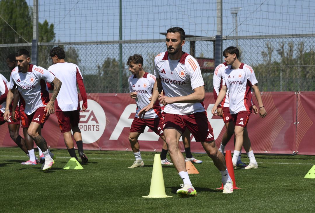 Trigoria, l’allenamento in vista di Inter-Roma – FOTO GALLERY - immagine 4