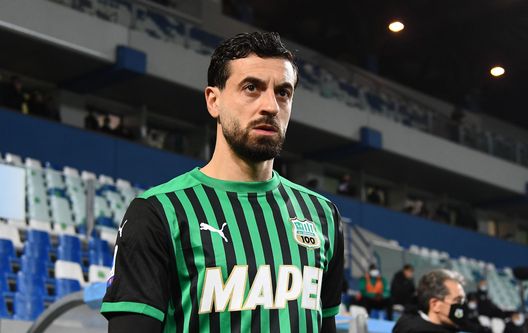 Francesco Caputo con la maglia del Sassuolo (Foto di Alessandro Sabattini/Getty Images) Caputo e il rapporto con De Zerbi: “Mi convinse con una telefonata, a Sassuolo due anni stupendi”- immagine 2