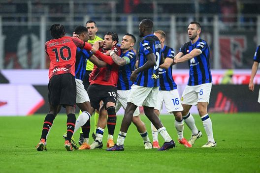 Dumfries sfida Theo e attende il rinnovo: l’Inter gioca su 2 tavoli. Il sostituto…- immagine 2