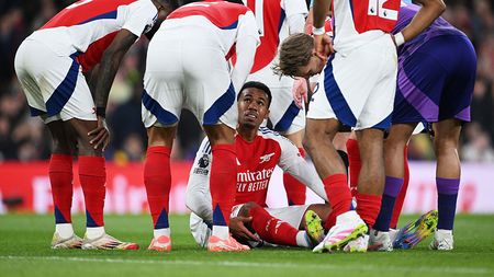 L'Arsenal supera 2-1 il Fulham, ma perde Gabriel e Timber per infortunio