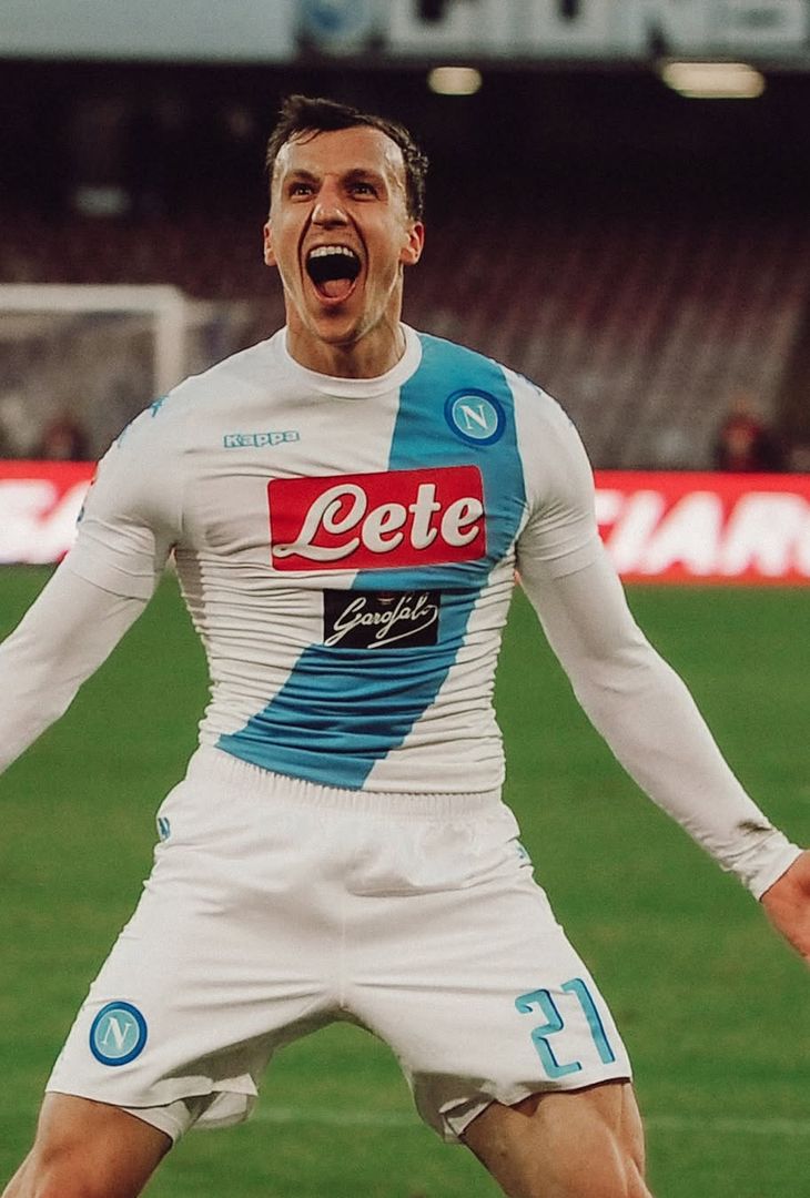 GALLERY Dal Matador alle reti del pipita: tutti gli scatti iconici di Napoli-Torino - immagine 9