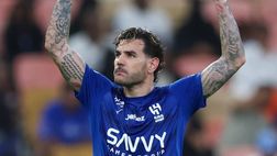 Theo Hernández trascina l’Al-Hilal alla vittoria. I dati e il confronto con Estupiñán