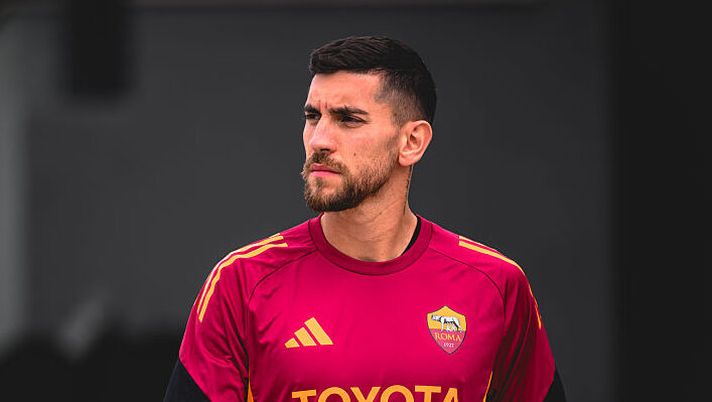 ROME, ITALY - MAY 15: AS Roma player Lorenzo Pellegrini during a training session at Centro Sportivo Fulvio Bernardini on May 15, 2026 in Rome, Italy. (Photo by Luciano Rossi/AS Roma via Getty Images) NEWS – Modric, Yildiz, Banda, Koné, Pierotti, K. Thuram, Kean, Pellegrini, Ramadani: le novità - immagine 1