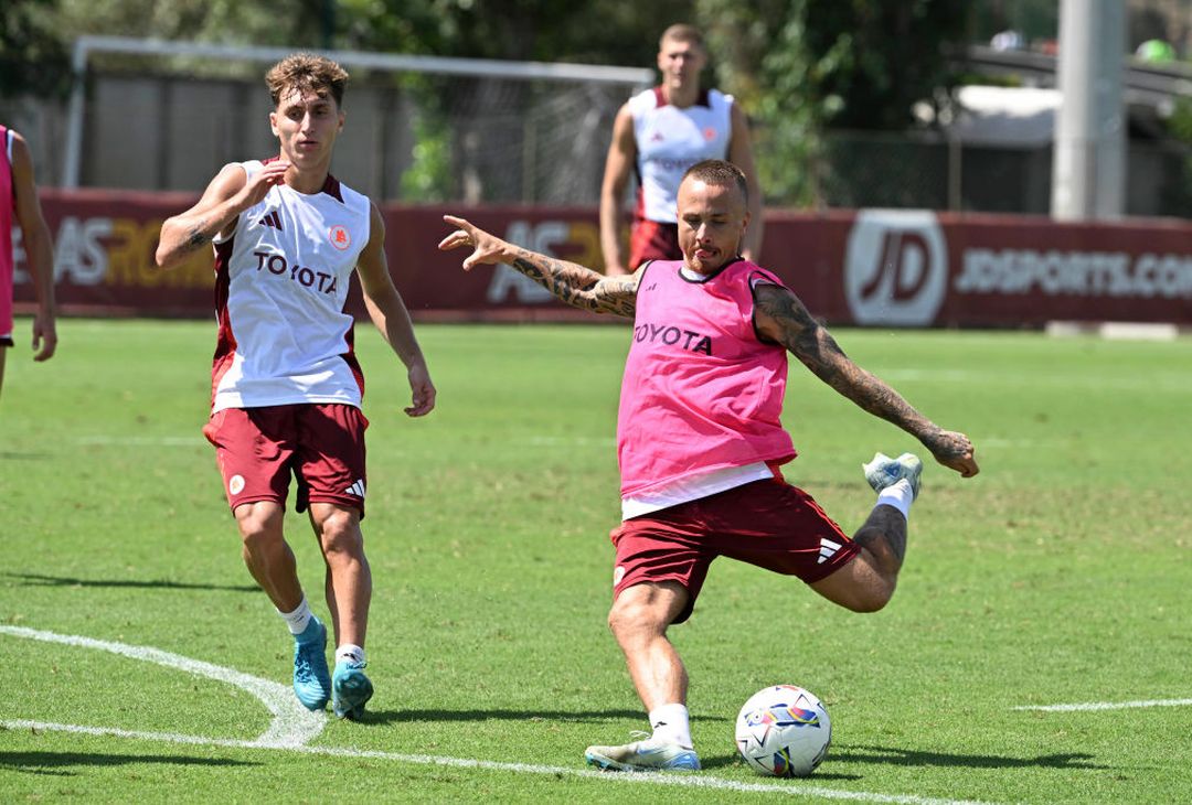 Roma, ripresa in vista dell’Empoli: presente Dybala – FOTO GALLERY - immagine 12