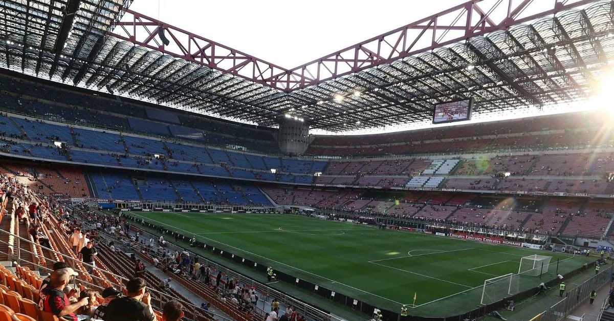 fallimento milan tra i tifosi monta la teoria del complotto qualcuno ha remato contro da Pianetamilan.it fallimento milan tra i tifosi monta la teoria del complotto qualcuno ha remato contro
