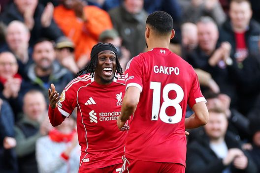 Il Liverpool festeggia il successo col West Ham (5-2) - (Foto di Dan Mullan/Getty Images) Premier League, 28° turno: Arsenal e City ok, lo United prosegue la scalata- immagine 4