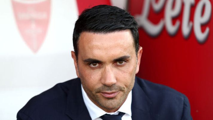 MONZA, ITALY - MAY 04: Raffaele Palladino, Head Coach of AC Monza, looks on prior to the Serie A TIM match between AC Monza and SS Lazio at U-Power Stadium on May 04, 2024 in Monza, Italy. (Photo by Marco Luzzani/Getty Images) Palladino: “Colpani se continua così è da big! Ho forzato Mota, Caprari, Djuric e sogno Premier” - immagine 1