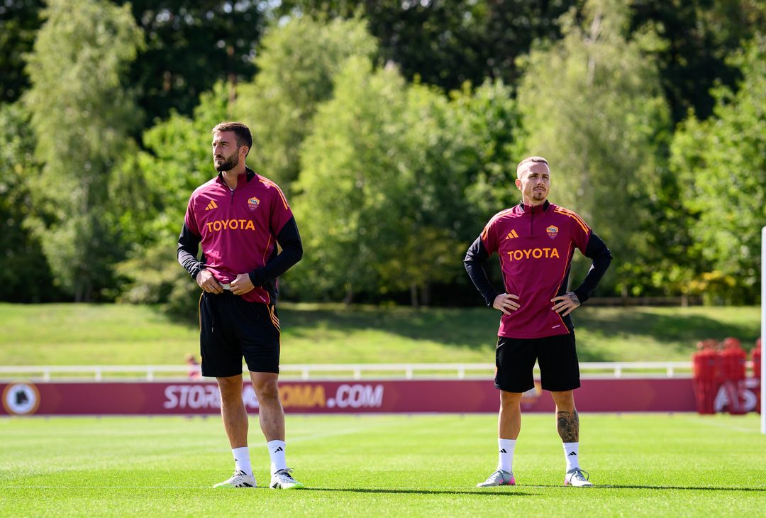 Roma, il secondo giorno di ritiro al St. George’s Park – FOTO GALLERY - immagine 24