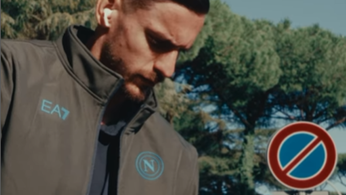 VIDEO Il viaggio del Napoli verso Roma per la sfida contro la Lazio in Coppa Italia VIDEO Il viaggio del Napoli verso Roma per la sfida contro la Lazio in Coppa Italia - immagine 1