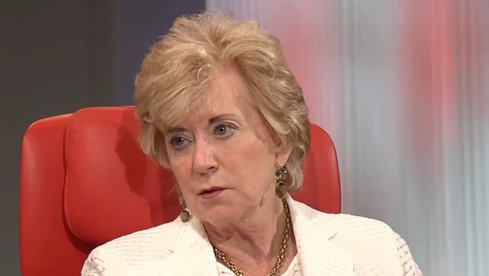 Trump sceglie Linda McMahon nel suo governo: ecco chi è la signora del wrestling  Trump sceglie Linda McMahon nel suo governo: ecco chi è la signora del wrestling - immagine 1