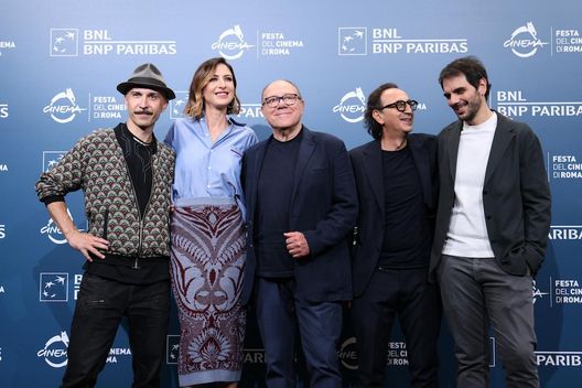 Vita da Carlo 3 disponibile su Paramount+: uscita, cast e guest star della terza stagione- immagine 2