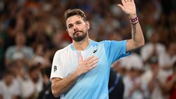 La SSC Napoli omaggia il tennista Stan Wawrinka in occasione del torneo in città