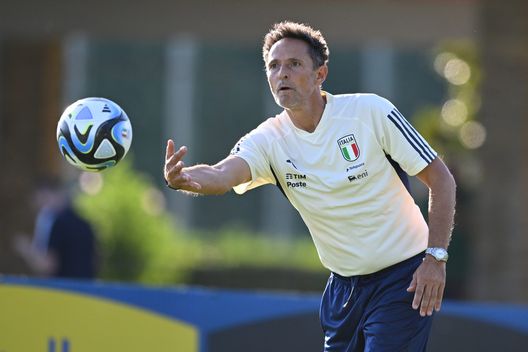 In tribuna per Fiorentina-Lazio anche l’ex preparatore viola Marco Savorani - immagine 1