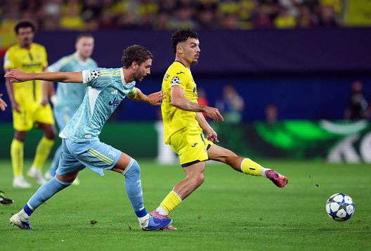 Manuel Locatelli (Foto di Aitor Alcalde/Getty Images) Juventus, la beffa dell’ex vanifica la reazione: Tudor è un pari amaro- immagine 4