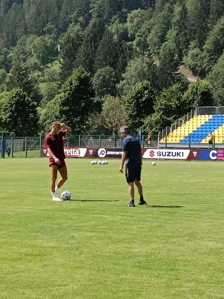 L’allenamento mattutino a Pinzolo: Juric dà indicazioni chiare e chiede qualità- immagine 2