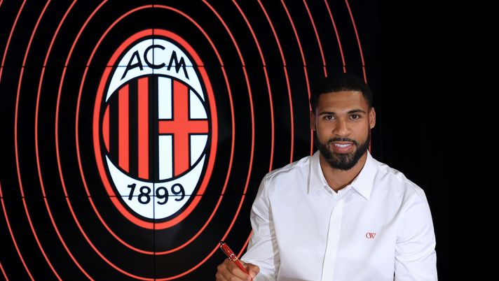 Ruben Loftus-Cheek (centrocampista AC Milan) è stato ufficializzato dai rossoneri | Calciomercato Milan News (Getty Images) Ruben Loftus-Cheek AC Milan Calciomercato Milan