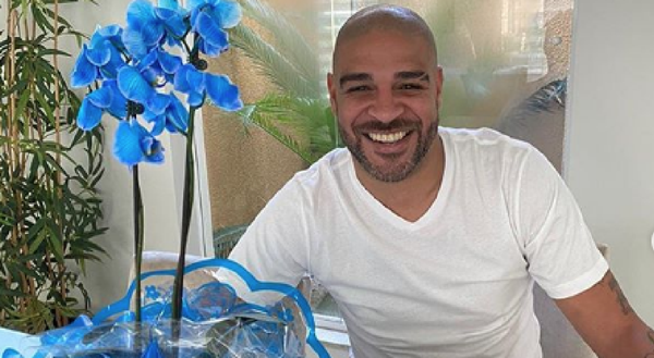Adriano e la presunta relazione con Hilton Barros. L’Imperatore è furioso: “Sono un uomo! Ho…”- immagine 2