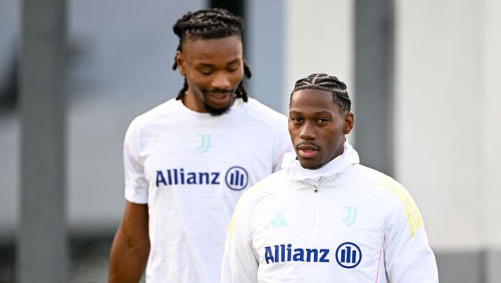 TURIN, ITALY - OCTOBER 16: Jonathan David of Juventus during a training session at JTC on October 16, 2025 in Turin, Italy. (Photo by Daniele Badolato - Juventus FC/Juventus FC via Getty Images) Juve e Napoli, le formazioni ufficiali in Champions: la scelta su David, K. Thuram, Politano e Spinazzola - immagine 1
