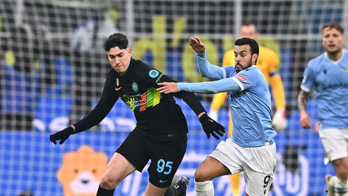 Lazio-Inter, gol e assist per Bastoni e Calhanoglu: dolci ricordi biancocelesti - immagine 1