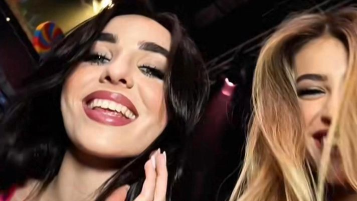 Veline, Beatrice Coari e Nausica Marasca si raccontano: “Fidanzato calciatore? In realtà…” Veline, Beatrice Coari e Nausica Marasca si raccontano: “Fidanzato calciatore? In realtà…” - immagine 1