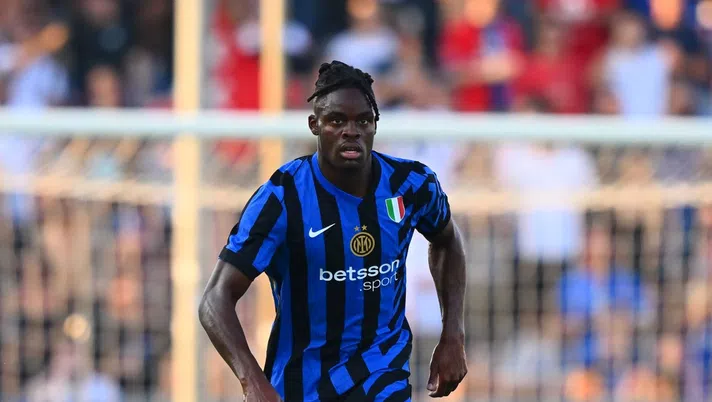 Inzaghi prova la svolta e varia ruolo a Bisseck: sul mercato può cambiare tutto così - immagine 1