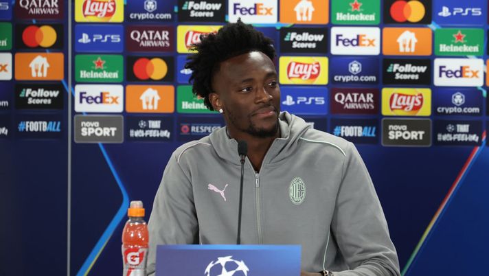 Tammy Abraham non segna in Champions League da quattro anni...