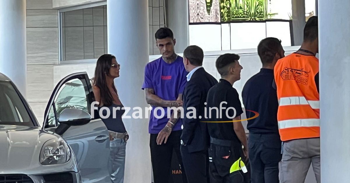 Atalanta, Scamacca è Arrivato A Roma: Visite Mediche E Firma – FOTO ...