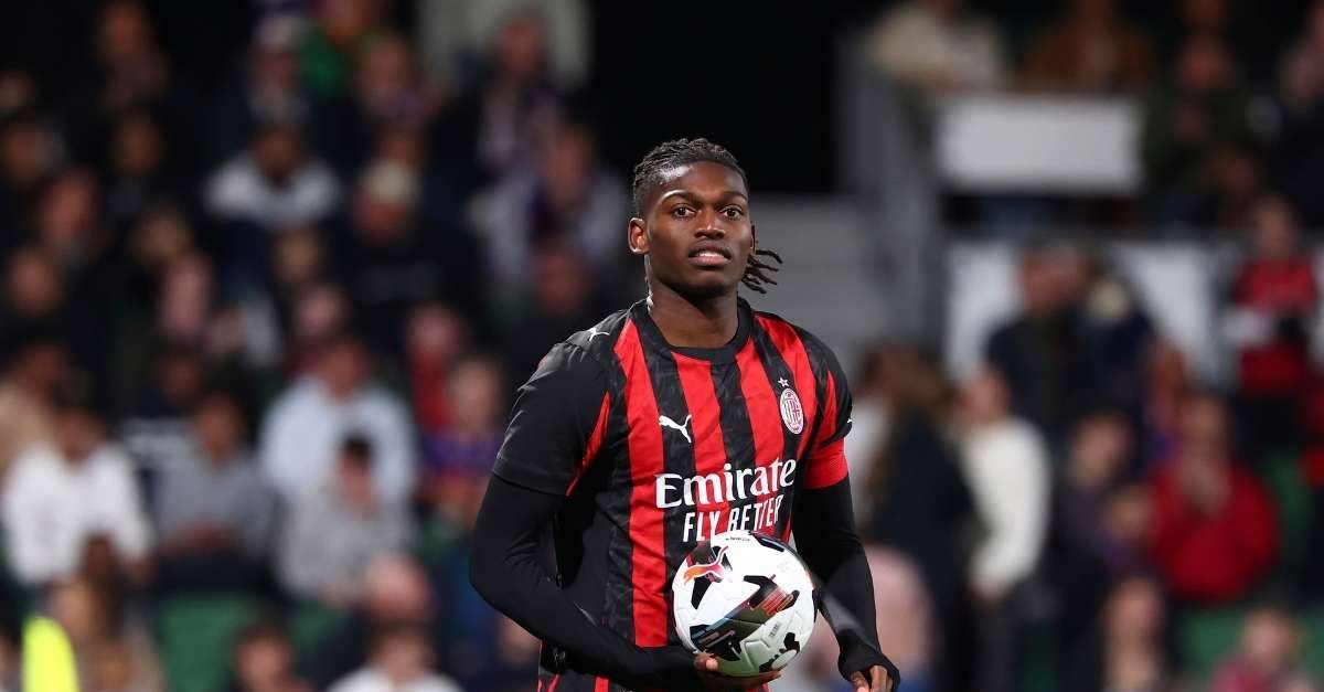 Milan Bari 1 0: gol di Leao di testa da bomber di razza | Coppa Italia News Milan Bari 1 0: gol di Leao di testa da bomber di razza | Coppa Italia News
