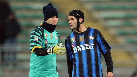 Getty Images “Riporterai a casa il Triplete”: i messaggi degli ex compagni all’Inter per mister Chivu- immagine 3