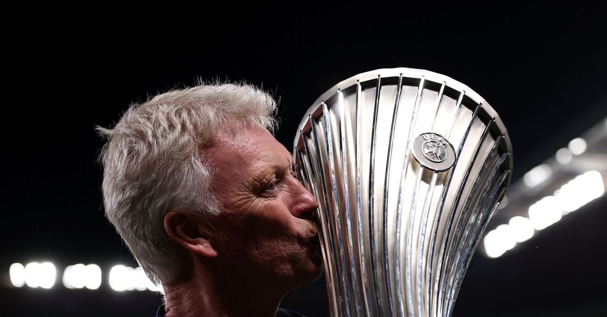 West Ham vince la Conference, Moyes da “record” alla… Ferguson West Ham vince la Conference, Moyes da “record” alla… Ferguson
