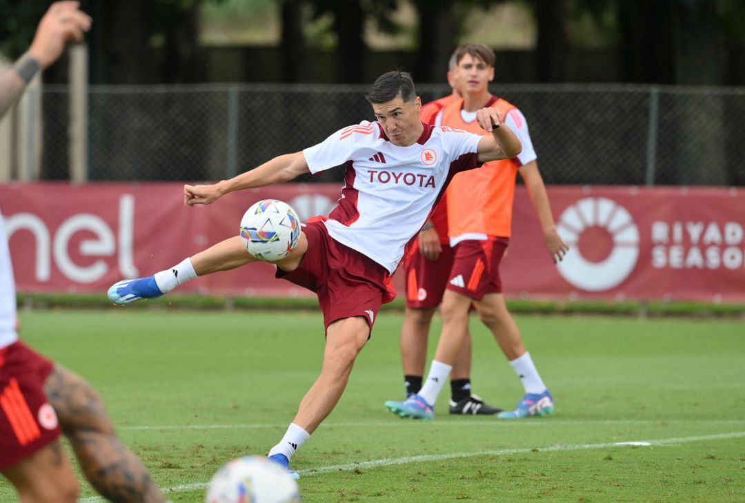 Trigoria, l’allenamento della Roma a due giorni dal Genoa: out Zalewski – FOTO GALLERY - immagine 22