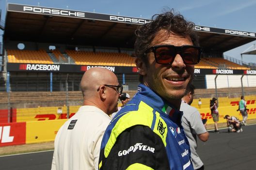 Graziano Rossi: “Valentino? Non ci vediamo spesso. Mi sposo prima dell’estate e…” - immagine 1