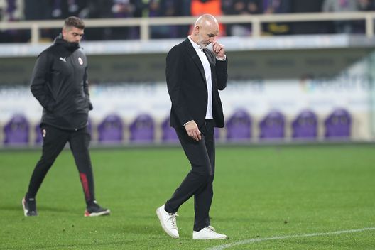 Pioli, allenatore della Fiorentina (Foto di Gabriele Maltinti/Getty Images) I top e i flop della 2a giornata di Serie A: la Lazio reagisce, Sassuolo ultimo- immagine 3