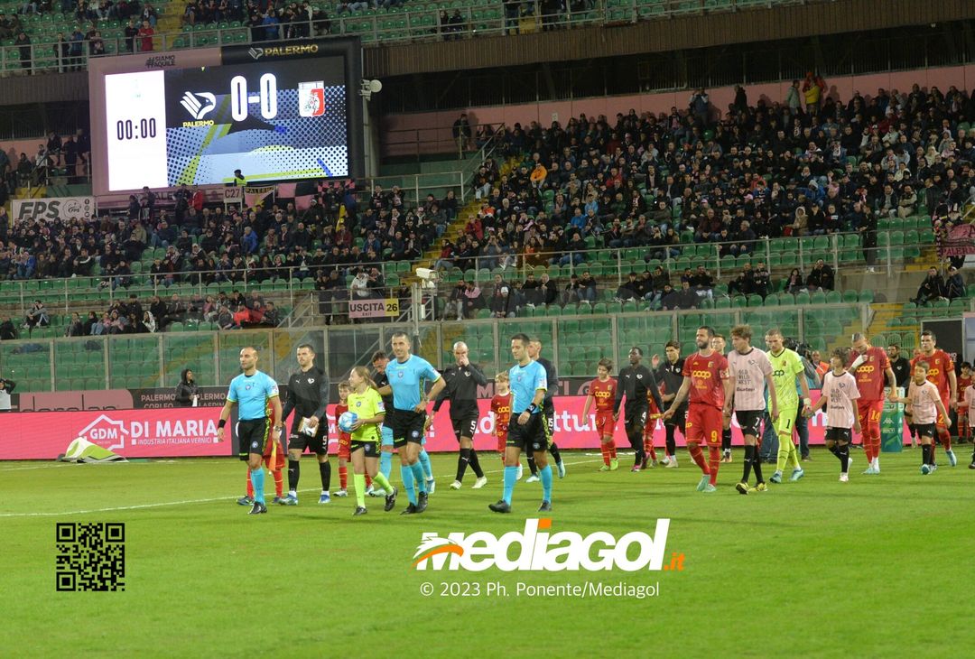 FOTO Palermo-Catanzaro 1-2, 15ª giornata Serie B 2023-2024 (GALLERY) - immagine 53