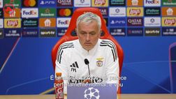 Mourinho: “Le parole sugli allenatori inesperti? Chivu per me è speciale. In Italia hanno…”