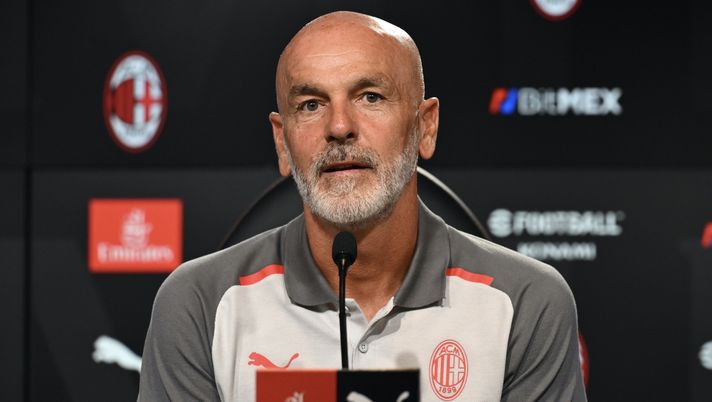 Stefano Pioli AC Milan conferenza stampa Milanello