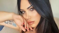 Marika Fruscio in bikini è da impazzire: le curve della conduttrice sono straripanti