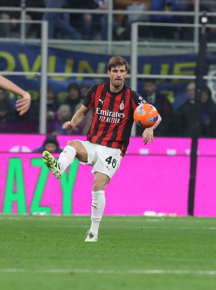 Quel fine settimana lì: il derby dell’orgoglio tra Milan e Inter- immagine 2