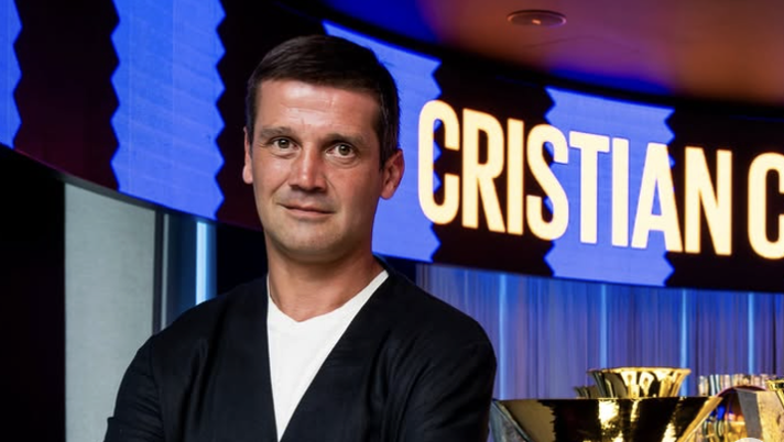 UFFICIALE – L’Inter blinda Chivu! Il tecnico rinnova con i nerazzurri fino al 2028 UFFICIALE – L’Inter blinda Chivu! Il tecnico rinnova con i nerazzurri fino al 2028 - immagine 1