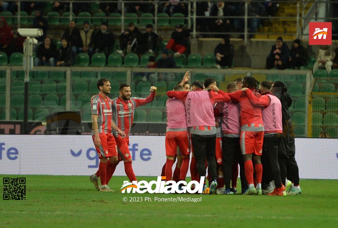 FOTO Palermo-Cremonese 3-2, 19ª giornata Serie B 2023-2024 (GALLERY) - immagine 38