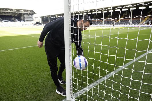 Inghilterra, la corsa al titolo più pazza di tutte: sei squadre racchiuse in 4 punti- immagine 2