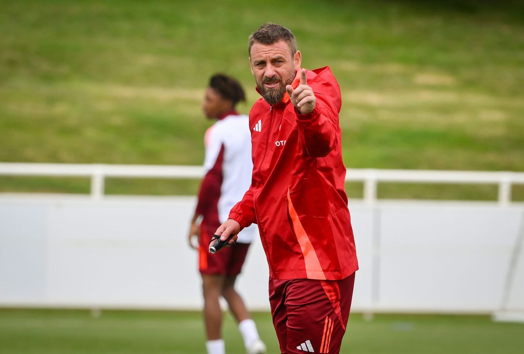 Roma, secondo giorno di allenamento in Inghilterra – FOTO GALLERY- immagine 1