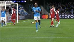 L’autogol di Saatci e la rete di Osimhen: gli highlights di Napoli-Braga
